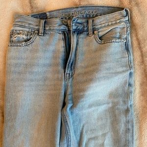 American Eagle mom jeans